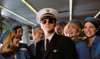 猫鼠游戏概括 猫鼠游戏莱昂纳多